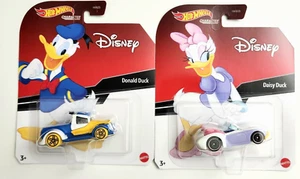 Hot Wheels Daisy+ Donald - 2023 Disney Character cars Valentine Gift - Picture 1 of 3