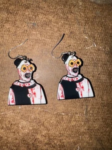 Konvolut 2 Paar. Art The Clown baumelnde Schrecken Ohrringe - Bild 1 von 3