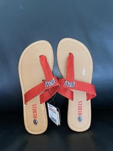 Zapatillas UNLV ""Rebeldes"" talla 7 rojas producto universitario oficial - Imagen 1 de 2