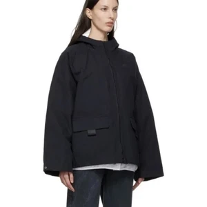 Neu mit Etikett Nike Therma-Fit Tech Pack 3-in-1 schwarz/weiß Jacke Damen Medium (DD4660-010) - Bild 1 von 12