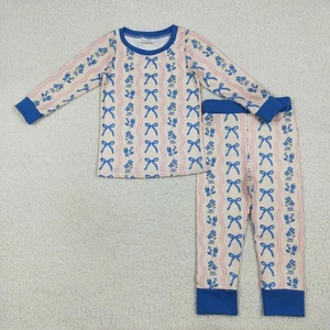 Conjunto de pijama de manga larga con estampado floral de lazo para niñas pequeñas - Imagen 1 de 5