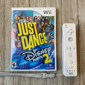 Just Dance: Disney Party 2 (Nintendo Wii, 2015) + Mando Wiimote [NUEVO/SELLADO] - Imagen 1 de 4