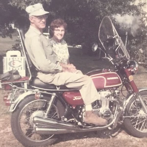 Vintage Color Photo Old Elderly Man Sitting On Motorcycle Honda CB350 Four - Picture 1 of 4