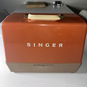 1960's Singer Child Sized Sewhandy Sewing Machine w/ Case Untested