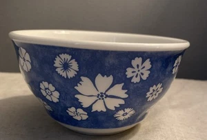 Villeroy & Boch Farmhouse Touch 5 1/4” Rice Bowl Blue Flowers HTF - Picture 1 of 3