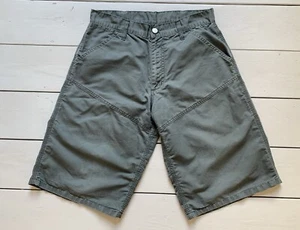 Carhartt Men’s Khaki Green 12 Inch Shorts. W29 - Picture 1 of 8