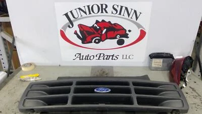 Used Front Grille fits: 1995 Ford F150 PICKUP painted Front Grade A - Image 1 of 4