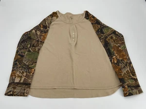 Cabela's Women's Size XL Seclusion 3D Camouflage Sleeve Knit Casual Shirt V Neck - Picture 1 of 5