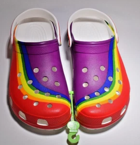 Classic Crocs Rainbow Herren Größe 13 Pride - Bild 1 von 3