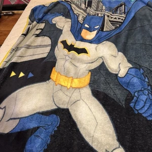 DC Comics Batman Arkham Ritter Überwurf Decke 44"W x 59"L EUC - Bild 1 von 17