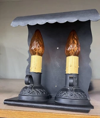 Aplique de pared de metal grueso estilo renacimiento gótico vintage con cable Foto 1 de 4