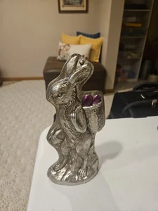 Easter bunny Faux Chocolate Mold basket of eggs New - Picture 1 of 3
