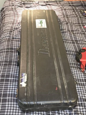 Estuche rígido moldeado para guitarra IBANEZ PRESTIGE DELUXE RG RX RS +++ MIJ Foto 1 de 4