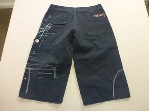 087 GIRLS EX-COND BILLABONG 'BILLY GIRLS' BLK / GREY CARGO SHORTS 10 $70 RRP. - Picture 1 of 7