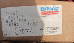 NOS MOPAR 4443182 Transaxle Output & Transfer Shafts Gear Set 1982-88 Chrysler - Foto 1 di 7