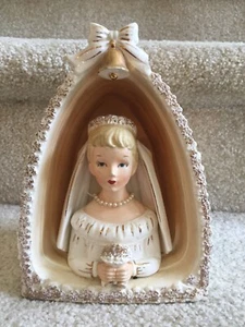 Napco 1959 C3814 Bride in Chapel Lady Planter (Bow Chipped) FREE SHIPPING - Picture 1 of 13