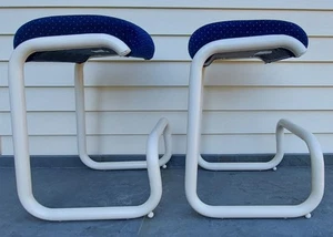 Vtg Paperclip Chrome Tubular White Metal Bar Stools Navy Upholstery Seats - Picture 1 of 5