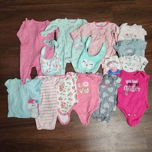 Girls 3-6 Month Summer Clothes Lot Of 12 + 2 Bibs And NUK Pacifier - Carters - Picture 1 of 12