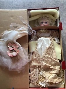 1995 Treasured Heirloom Collection By Kais Milagro rare edition 200/1000 - Picture 1 of 21