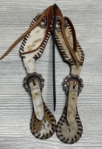 Western Spornriemen Hair-On Rindsleder Kupfer Concho Paar Erwachsene Pferd Tack - Bild 1 von 9