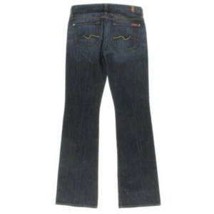 7 FOR ALL MANKIND Kimmie Low-Rise Bootcut Jeans - NWT - Picture 1 of 3