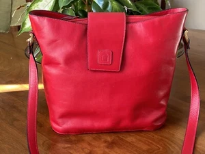 Fiori Red Leather Purse - Picture 1 of 14