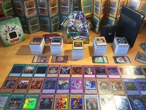 Colección Yugioh - 50 tarjetas + 1x BOOSTER Common Rare, Holo Ultra Rare Yu-Gi-Oh - Imagen 1 de 1