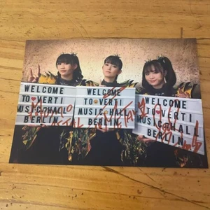 BABYMETAL handsigniertes signed Foto Bild J-POP Sammlung 5*7 2025A - Bild 1 von 1