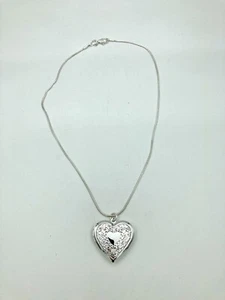 Hermoso Elegante Collar Medallón Corazón Filigrana Tono Plata Regalo - Imagen 1 de 5