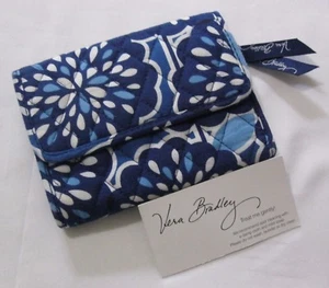 Vera Bradley PETAL SPLASH Euro WALLET Trifold COIN for PURSE Tote BACKPACK EUC - Picture 1 of 4
