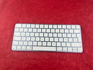 Apple Magic Keyboard A2449 2024 Touch ID Usb-c/Lightning Cable Blue Spanish - Picture 1 of 2