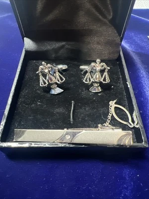 Gemelos y clip de barra de corbata Scales of Justice Abogado caja de regalo de boda envío gratuito Foto 1 de 4