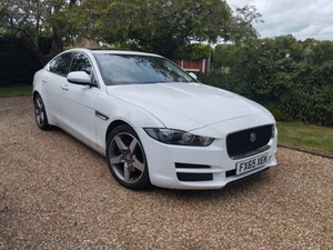 Jaguar XE 2015 engine issues spares or repair sunroof detachable tow bar - Picture 1 of 21