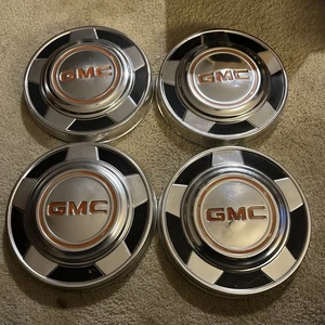 NICE ! 73-87 GMC 3/4 1 Ton Dog Dish HUBCAPS 12" Set of 4 Truck 16 16.5" C25 C35 - Picture 1 of 19