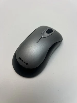 Microsoft Wireless Mouse Optical 2000 Model: 1067 no receiver - Image 1 of 4