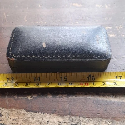 RELOJ PULSERA ANTIGUO CAJA VACÍA AÑOS 20-30 Foto 1 de 4