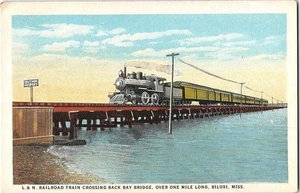 Antigua postal BILOXI Mississippi L&N tren ferroviario puente trasero bahía años 1910 - Imagen 1 de 2