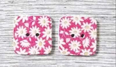 square wood sewing buttons 2 holes 1/2 inch flower red yellow new - Image 1 of 2