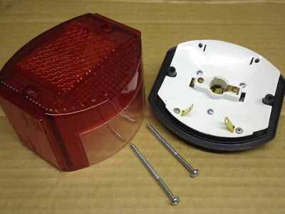 Fanale Posteriore COMPLETO per Moto Guzzi 1000 California II 1981 e 1983-1988 Foto 1 de 4