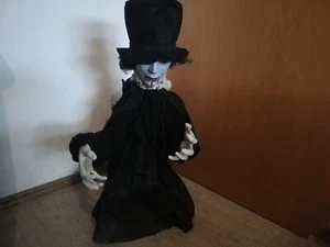 Halloween animierter Vampir Groundbreaker Grusel Figur Party - Bild 1 von 8