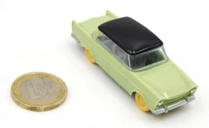 Pocher Fiat Berlina 1800 Light Green Plastic Auto 1:87 H0 Ca. Made IN Cmd 1960s - Picture 1 of 6