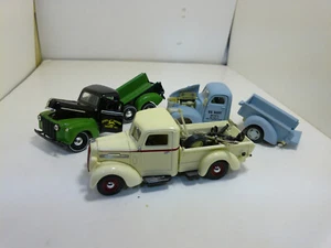 DAMAGED - Lot of 3 Diecast Pickup Trucks 1:43, Matchbox 1, Gearbox 2 - DAMAGED - Picture 1 of 9