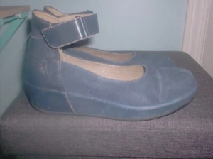 Fly London Bana Schuhe Ziegenleder zweifarbig Keilabsatz Knöchelriemen - Bild 1 von 3