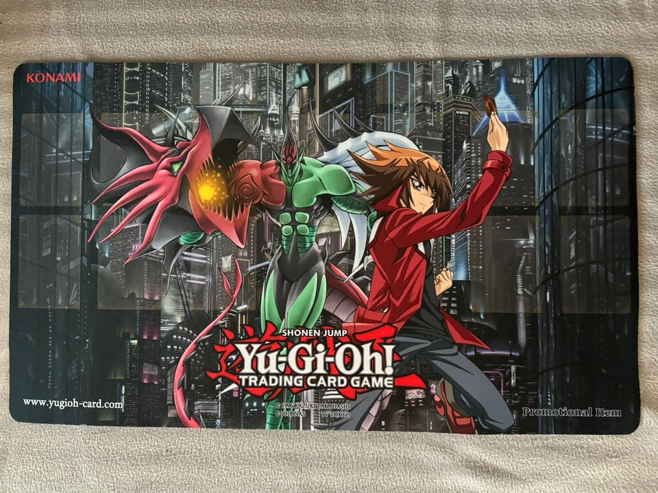 Yugioh GX Jaden Yuki Spielmatte Matte Playmat Flammenflügelmann Hero - Bild 1 von 1