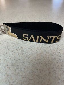 Key Ring Fob - Wristlet Style - New Orleans Saints on Black - NFL  - NEW