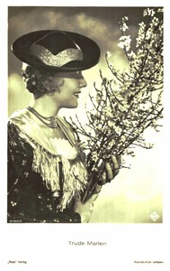 Trude Marlen   *  Original Ross Postkarte Postcard * Nr. 395 i