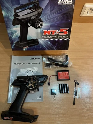 Sanwa MT-5 PC 4-Kanal Fernsteuerung 2.4GHz inkl. RX-493i Empfänger #101A32671A - Bild 1 von 4