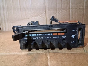 Broken HEATER CONTROL CLIMATE TEMPERATURE CONTROL from 1980s Dodge Truck with AC - Bild 1 von 21