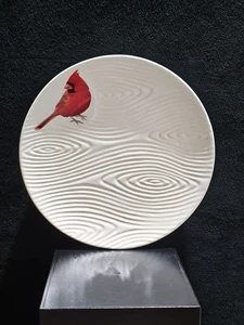 Temptations by Tara Woodland Ovenware Cardinal Bird Round Serving Plate 6" 1/8 - Picture 1 of 7