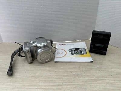 Kodak EasyShare Z612 6.1MP Digital Camera w/ Battery & Charger TESTED - Image 1 of 4